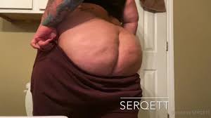 Watch online Serqett aka Serqett OnlyFans - Quick ass spread at work on  X-video