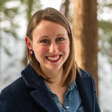 Jennifer Spillane's Instagram, Twitter & Facebook