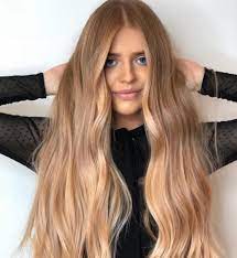 sehr schone naturliche haarfarbe die jede frau toll aussehen lasst balayage haare blond mittellang glatt we haarfarben balayage frisur naturliche frisuren