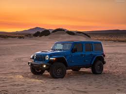 The pickup truck is also faster than the base gladiator. Jeep Wrangler Rubicon 392 2021 Pictures Information Specs
