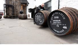 There are many books which might be useful here, but some include: Campbeltown Whisky Distilleries Map Tours Visitscotland