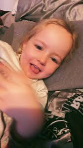 Jess Ames (@jessames9)