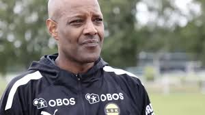 Protestbannere rundt Åråsen: «Mesfin out»