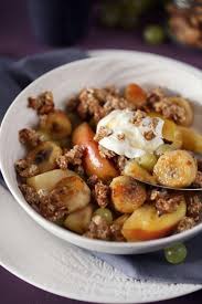 Crumble De Pommes Bananes Et Raisins Chefnini Recettes De Cuisine Crumble Recettes Internationales