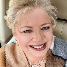 Karin Mcnally's Instagram, Twitter & Facebook