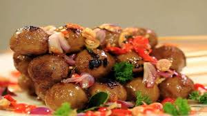 Penggunaan media online ini lebih efektif untuk menjangkau. Bakso Bakar Sambal Matah Yang Menggugah Selera Okezone Lifestyle