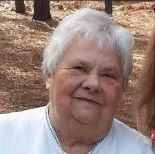 Doris Dreyer's Instagram, Twitter & Facebook