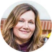 Donna Egan's Instagram, Twitter & Facebook