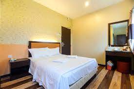 Making your reservation at sky star hotel sepang klia is easy and secure with best rates guaranteed. Sky Star Hotel Klia Klia2 In Kuala Lumpur Room Deals Photos Reviews
