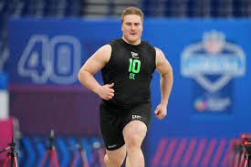 Grading the pick: Packers draft center of the future in the fifth round