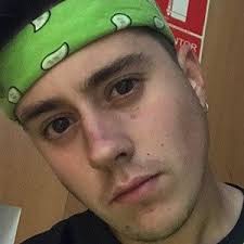 2.la otra cancion de go se llama see you es linda es de mia y de lupe ls dos la hisieron. Birthdays Of Famous People Born On July 26 1997 Birthdaydbs Com