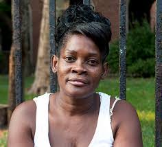 Sandra Alford's Instagram, Twitter & Facebook