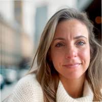 Jennifer Robin Braga Email & Phone Number