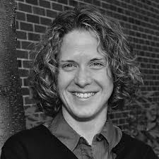 00 01 02 FivE yEAR ANNivERSARy REPORt