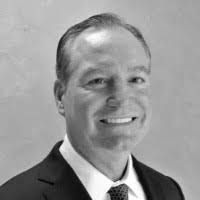 100+ perfiles de «Attinger»