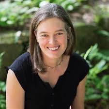 Lara Call's Instagram, Twitter & Facebook