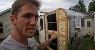 This Double-Decker Micro-Camper Can Sleep Two Adults, Even Hides a Kitchen 