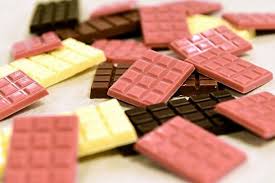 Le Chocolat Ruby 5 Choses A Savoir Sur Ce Nouveau Chocolat Rose Chocolat Rose Chocolat Temperage Chocolat
