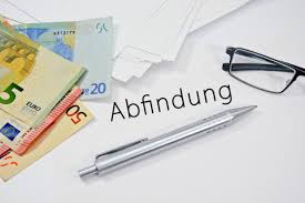 Wenn ich schon das unternehmen verlasse, dann wenigstens mit einer guten abfindung. Abfindung Bei Kundigung Wie Viel Anspruch Als Arbeitnehmer Vexcash