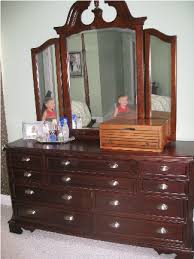 Tested for lead and other toxic elements to meet or exceed government and astm safety standards. Kammy S Korner I Did It Painted My Dark Cherry Finish Bedroom Set Dresser Reveal