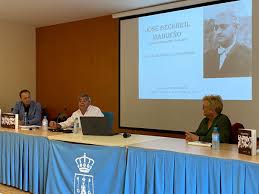 El libro 'José Becerril Madueño. Una vida dedicada a la enseñanza' inicia  la colección bibliográfica municipal 'Hilos de la Memoria'