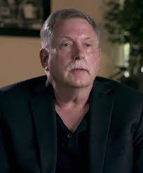 David Houde's Instagram, Twitter & Facebook