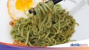 Maybe you would like to learn more about one of these? Mencicipi Mie Goreng Hijau Rasa Steak Ayam Yang Nagih Banget