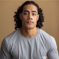 Dimitrius Davis's Instagram, Twitter & Facebook