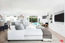 1921 N Hobart Los Angeles Ca 90027 4 Beds 3 75 Baths Formal Living Rooms Coastal Interiors Design Interior Design