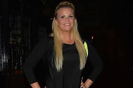 Subreddit for singer kerry katona. Kerry Katona S Daughter Takes Her Onlyfans Pictures