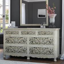 We offer a huge selection of dressers in a range of materials and colors by the famous american brands. Pennsylvania Solid Wood Queen Anne 7 Drawer White Bedroom Dresser