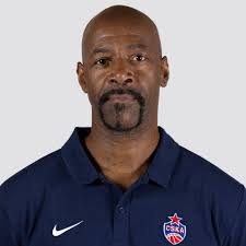 Darryl Middleton's Instagram, Twitter & Facebook