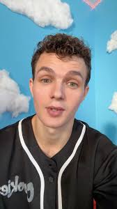 @theesammyjo @samanthas_secretxo @katrinaxkane @itsonlyzz @trippylyd  @ssuga_sd @trippyhouses