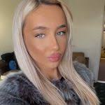 Lela Hodges's Instagram, Twitter & Facebook