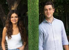 Wizards of waverly place is full of standard disney tv fare: Selena Gomez Reunites With Wizards Of Waverly Place Co Star David Henrie For A Special Reason Bollywood News Bollywood Hungama