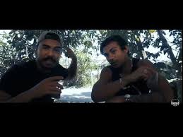 Quando jovem tocou violão, mas conheceu o rap quando estava morando em los angeles, nos estados unidos. Tulio Dek Letras2 Com