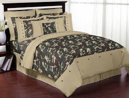 Glamour tufted duvet cover and pillowcases are pure luxury and their bold and bright colors strike a fresh and breezy note! Green Camo Teen Bedding 3pc Full Queen Set Only 119 99