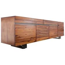 Buffet Design En Bois D Acacia Massif Coloris Naturel Avec Pietement En Fer 170 Cm Buffet Design Buffet Bois Bois