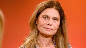 Последние твиты от patricia blanco (@blancopatric). Patricia Blanco Verlobter Dreht Ihr Den Geldhahn Zu Stern De