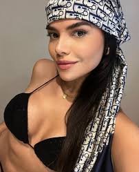 Samara Araújo (@samaraaraujoo) • Instagram photos and videos