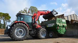 De son côté, claas progresse de 3 %, demeure en deuxième position avec 15,7 % et se rapproche de john deere. Reprogrammation Moteur Des Tracteurs D Elevage Chiptuning