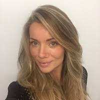 Lesley Varga's Instagram, Twitter & Facebook