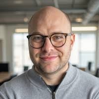 90+ "Marcus Lind" profiles