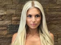 Η γνωστή influencer αλεξάνδρα παναγιώταρου είπε πριν λίγα 24ωρα το μεγάλο «ναι» και μποαίνει στη «φάρμα». Ale3andra Panagiwtaroy Ekopse Ta Mallia Ths Kai Einai Akoma Pio Se3i