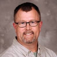 Glen Wren's Instagram, Twitter & Facebook