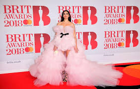 Paloma faith leads the arrivals. Brit Awards 2018 Winners And Performances As Dua Lipa And Justin Timberlake Take To The Brits Stage London Evening Standard Evening Standard