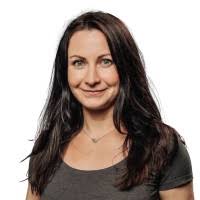 Alena Sanders's Instagram, Twitter & Facebook