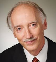 Douglas Macquarrie's Instagram, Twitter & Facebook