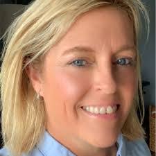 Carrie Rounds's Instagram, Twitter & Facebook