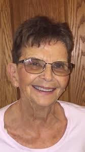 Lucy Hopping's Instagram, Twitter & Facebook